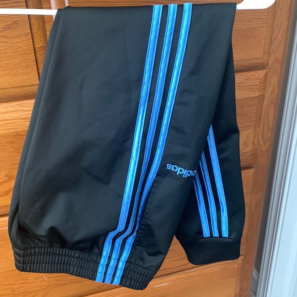 Boys adidas joggers size M